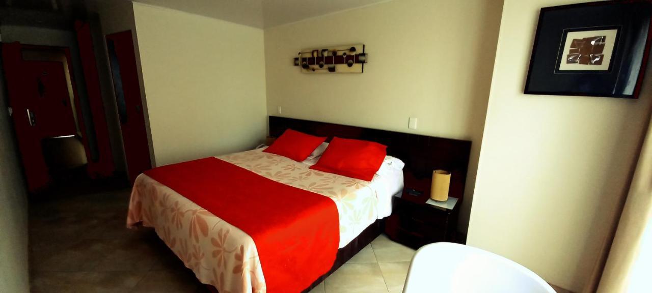 Hoteles Bogota Inn Lago Chico Zona Rosa المظهر الخارجي الصورة