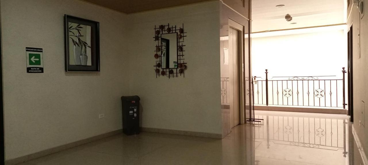 Hoteles Bogota Inn Lago Chico Zona Rosa المظهر الخارجي الصورة